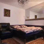 2 Bedrooms In Cismigiu Area - The Real Center Of The شقة *