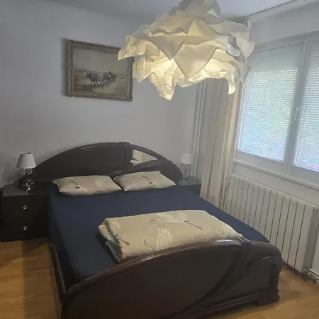 Apartmán 2 Bedrooms In Cismigiu Area - The Real Center Of The Bukurešť
