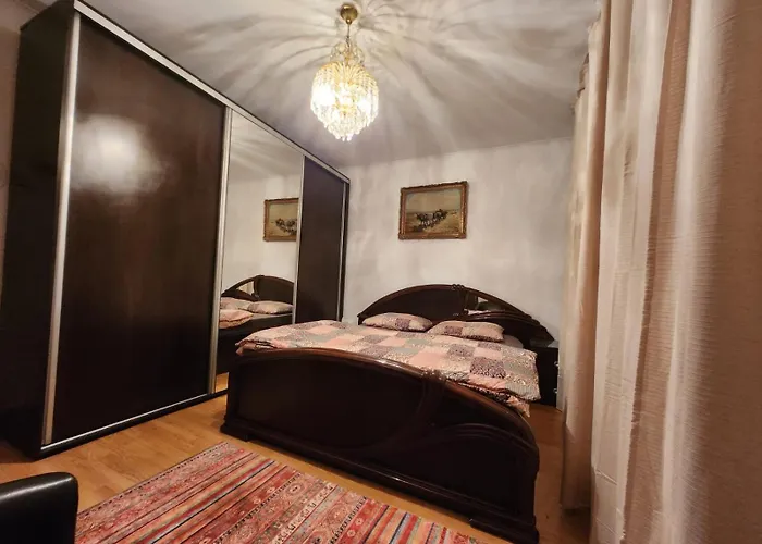 公寓 2 Bedrooms In Cismigiu Area - The Real Center Of The *